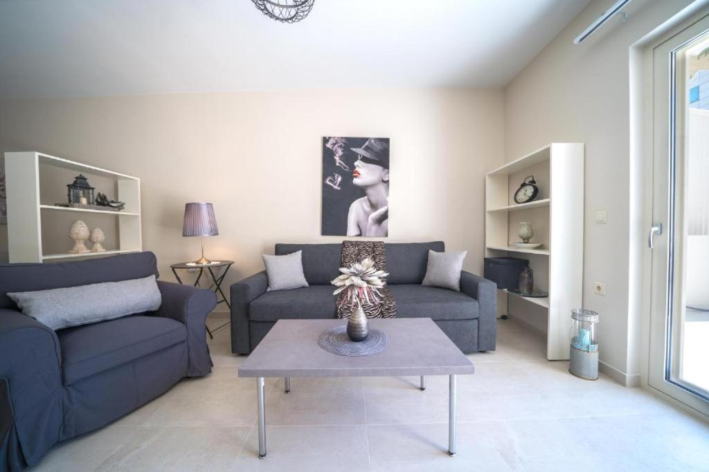 Alma City Center Apartment'S Heraklion  Exterior photo